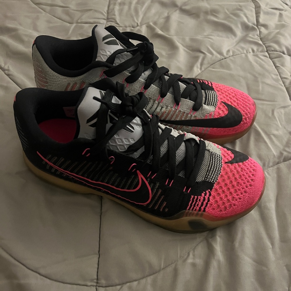 Nike Kobe Bryant 10 ‘Mambacurial’